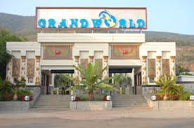 Grand World
